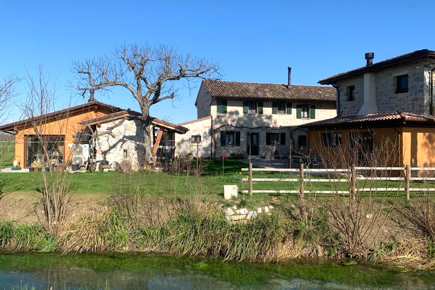 img-esterno-vista-mulino-miceu-2